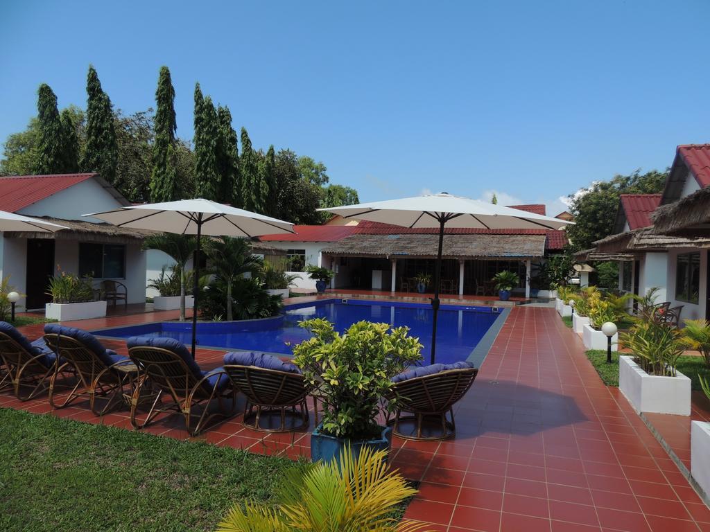 French Garden Resort Sihanoukville Exterior foto